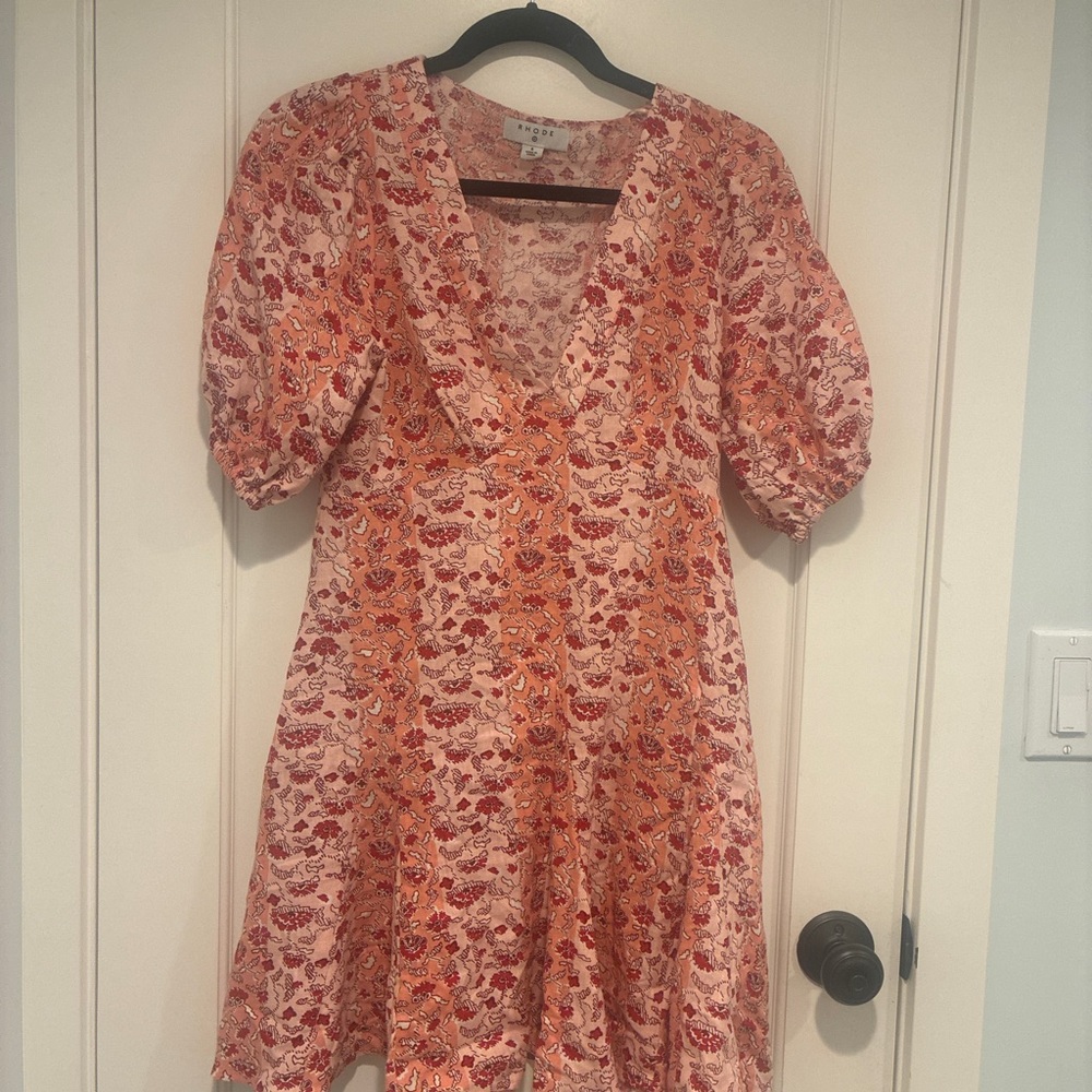 Rhode x Target Sweet Floral Above the Knee Dress in Peach, Soft Orange and Reds